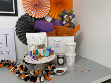 Load image into Gallery viewer, Trick or Treat KIT